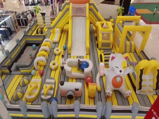 Коммерческое оборудование для детских игровых площадок Надувный замок Фантастический замок Серия